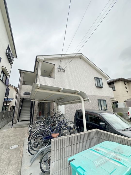 大阪府堺市西区鳳中町４丁 賃貸アパート