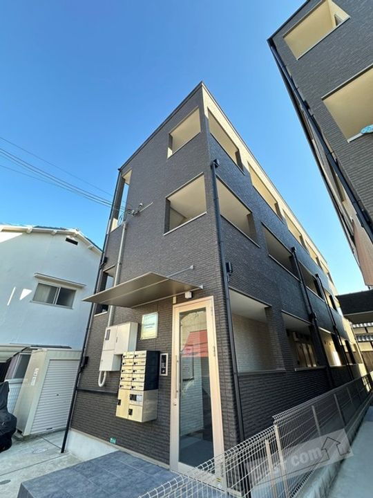 サダルスウド石津