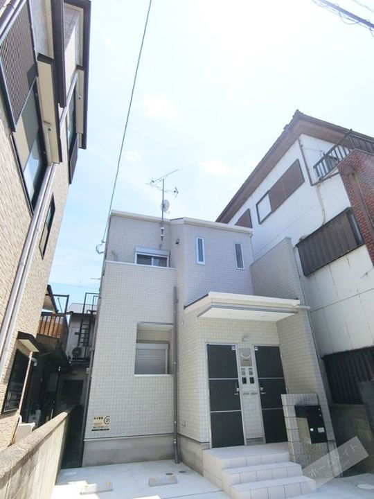 大阪府堺市西区浜寺船尾町西２丁 賃貸アパート