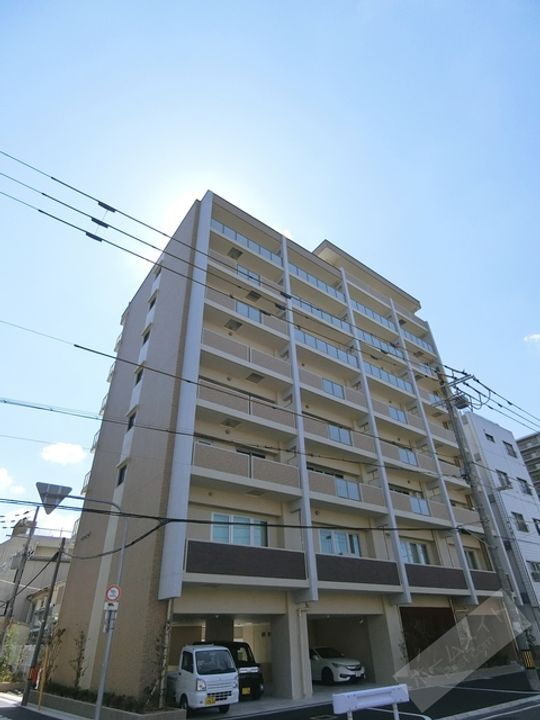 Ａｚｕｒｅ 9階建