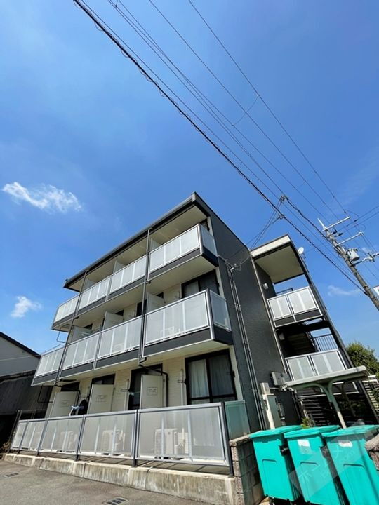 大阪府堺市北区中百舌鳥町４丁 賃貸マンション