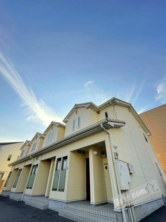 大阪府堺市西区浜寺石津町東３丁 賃貸アパート