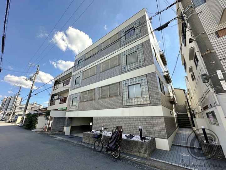 大阪府堺市北区中長尾町１丁 賃貸マンション