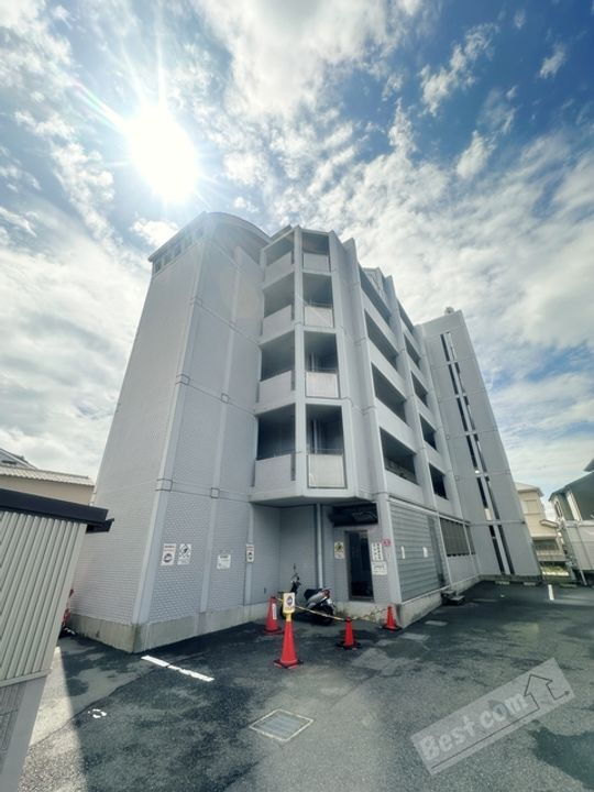サンメゾン諏訪森