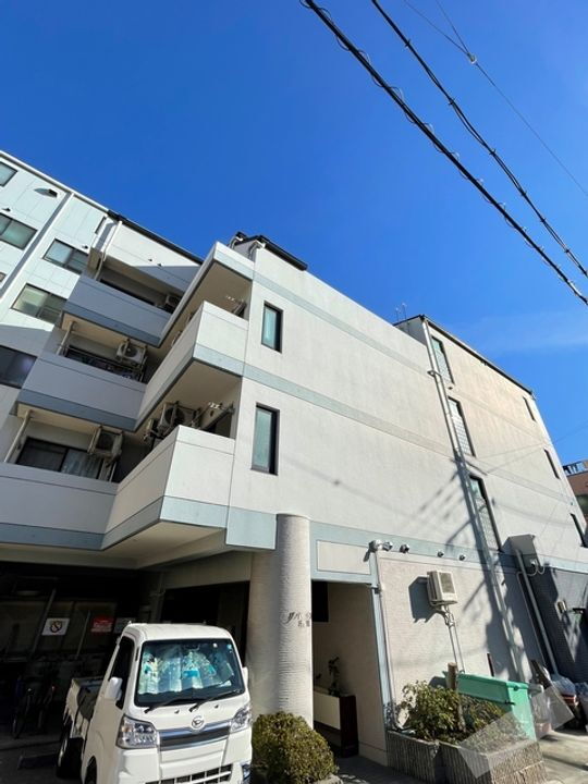 リバーランド堺東 4階建