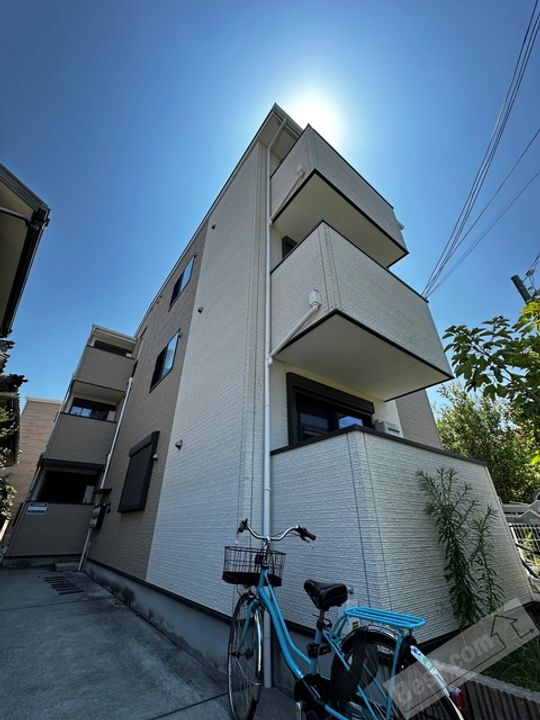 大阪府堺市西区鳳北町３丁 賃貸アパート