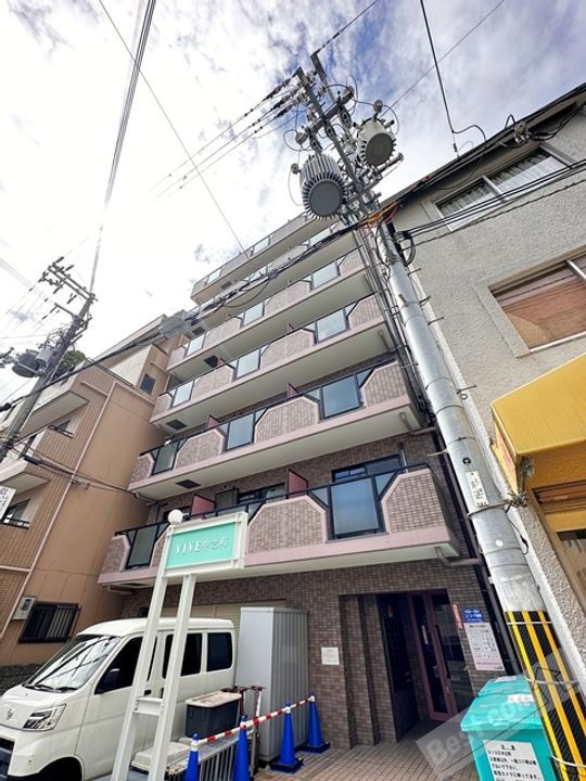 ＶＩＶＥ中之町 7階建