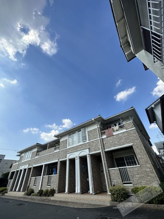 大阪府堺市美原区青南台２丁目 賃貸アパート