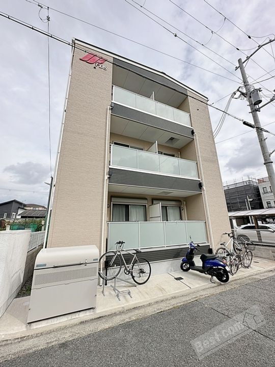 大阪府堺市堺区西湊町４丁 賃貸アパート