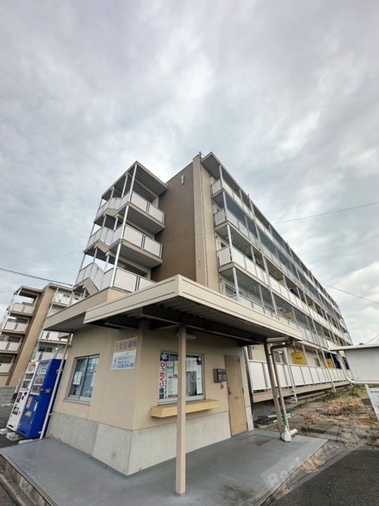 ビレッジハウス草部