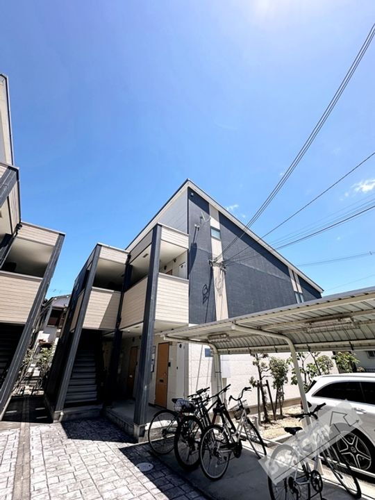 大阪府堺市西区鶴田町 賃貸アパート