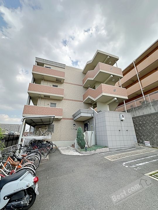 大阪府堺市北区東浅香山町２丁 賃貸マンション