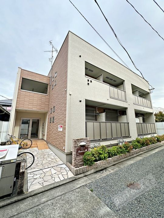 大阪府堺市西区鳳東町４丁 賃貸アパート