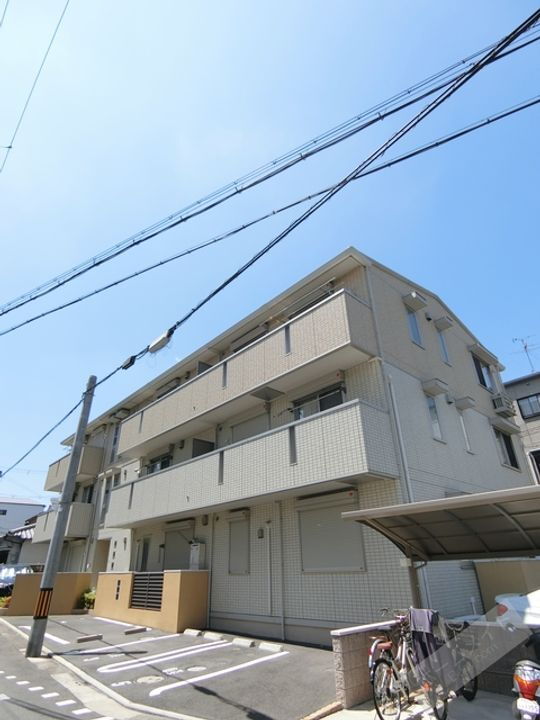 アルベロ　ディ　エノキ
