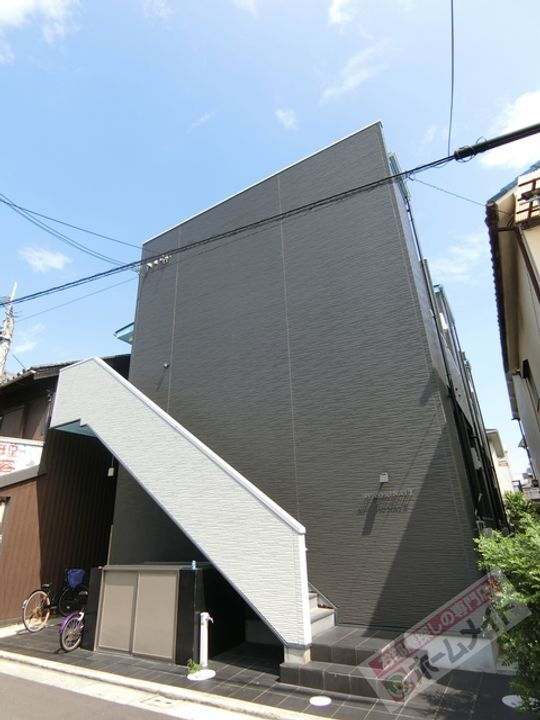 大阪府堺市堺区八千代通 賃貸アパート