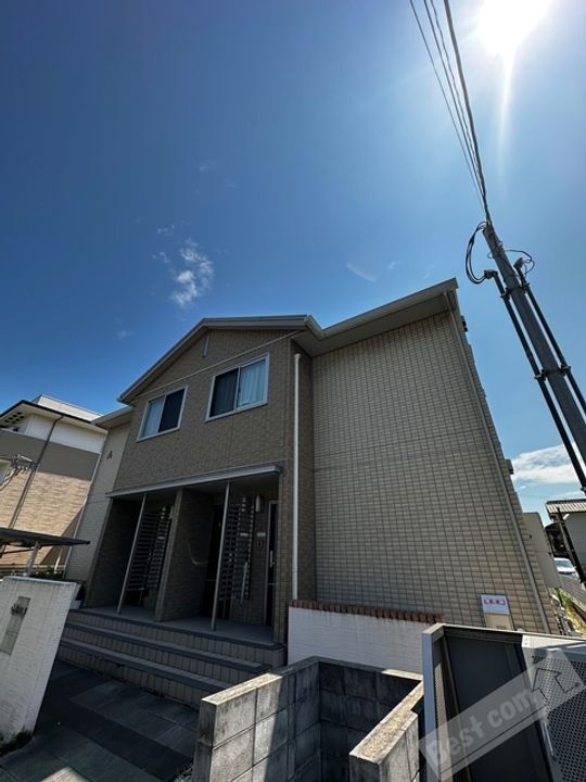 大阪府堺市西区浜寺石津町中３丁 賃貸アパート