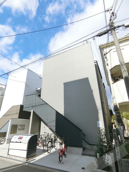ルイシャトレ 2階建