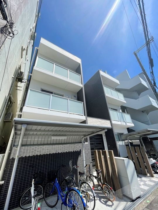 ＥＤＩＦＩＣＥ長居