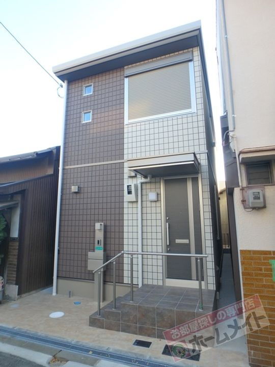 安立戸建 2階建