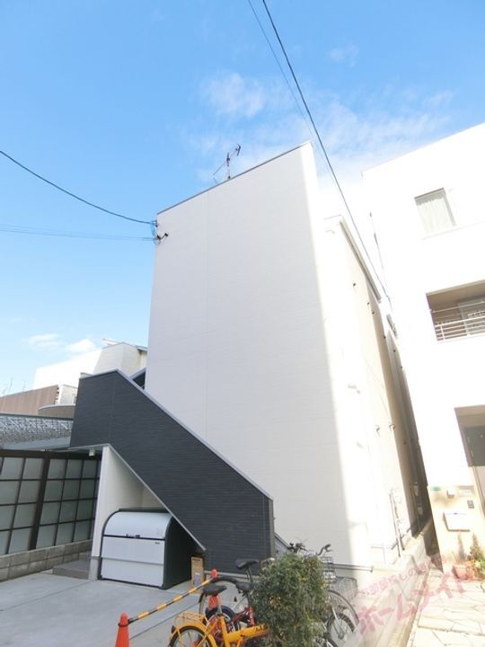 大阪府大阪市住之江区東加賀屋４丁目 賃貸アパート