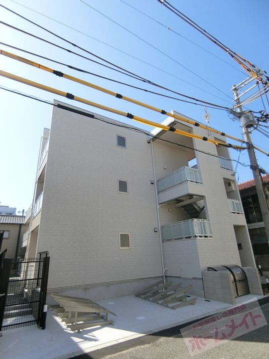 リブリ・西今川 3階建