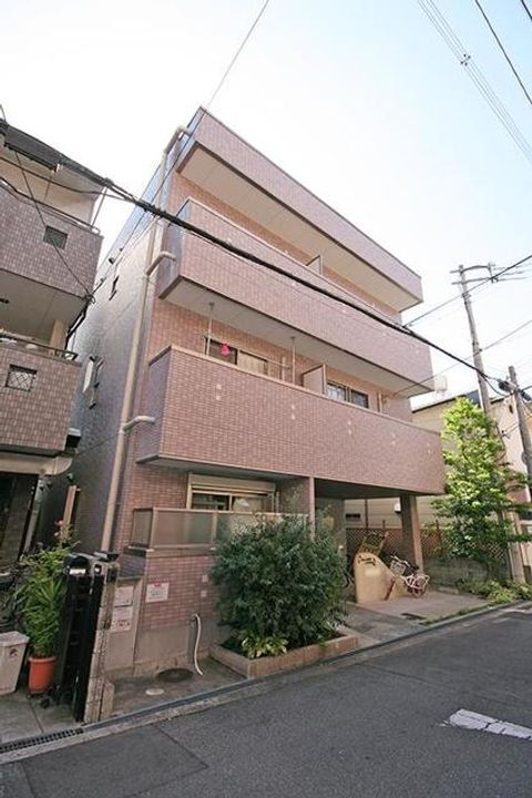 クレセントコート