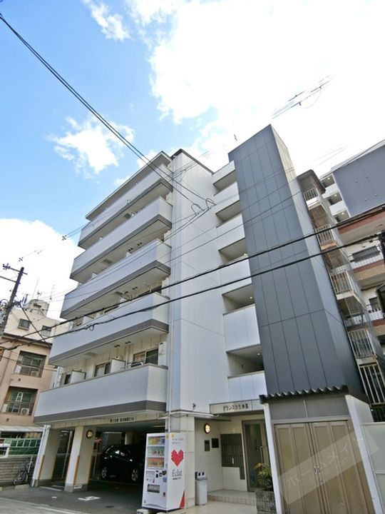 グランエクラ岸里