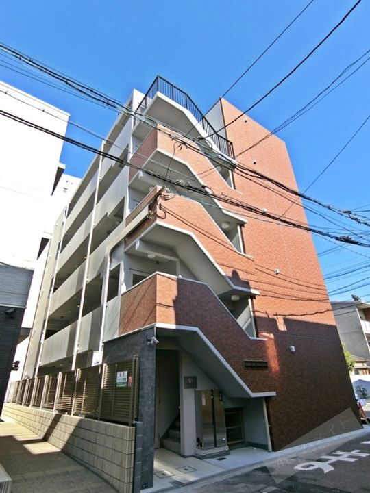 ＹＯＳＨＩＴＯＭＩ天下茶屋 5階建