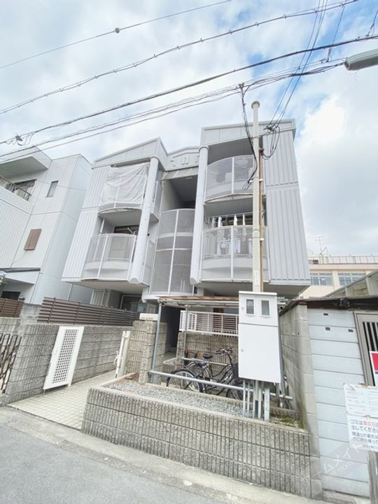 ライフ遠里小野