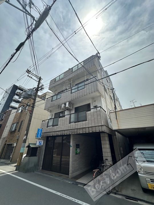 ハイムヤマウチ 4階建