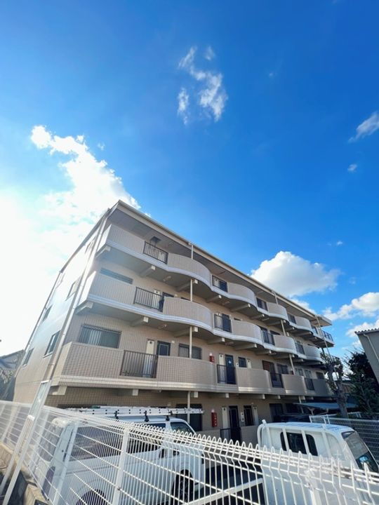 大阪府堺市中区深井清水町 賃貸マンション