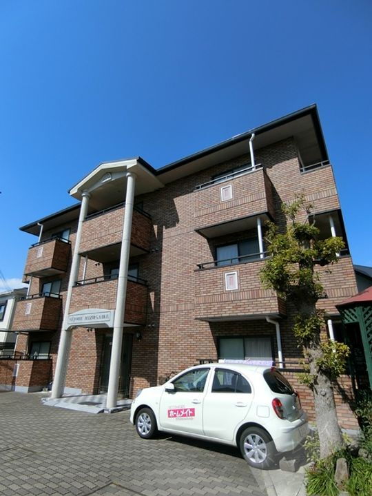 大阪府堺市中区深井水池町 賃貸アパート