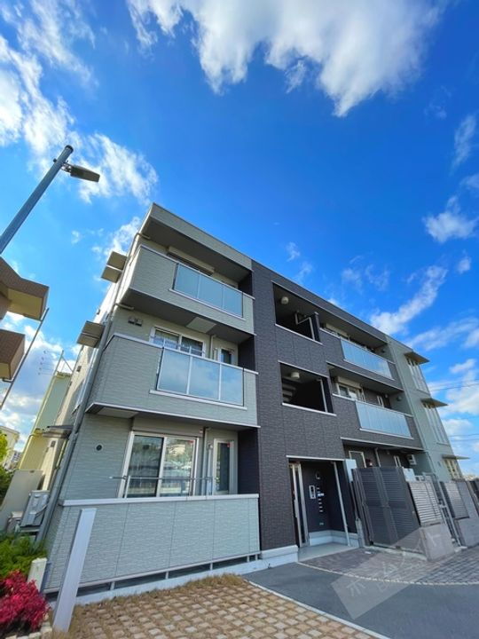 大阪府堺市南区竹城台３丁 賃貸アパート