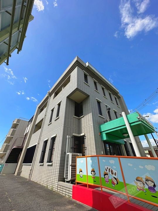 大阪府堺市中区深井沢町 賃貸マンション