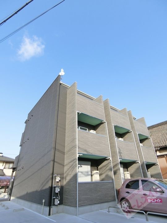 大阪府堺市西区浜寺石津町中４丁 賃貸アパート