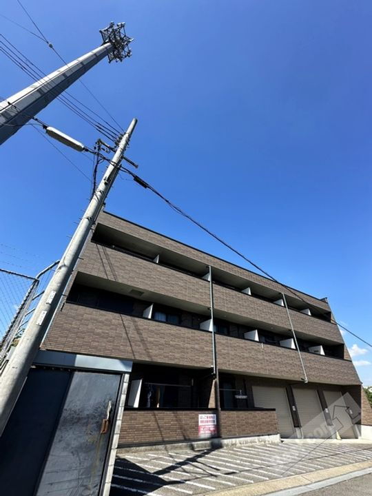 アンプルールフェールフォルス