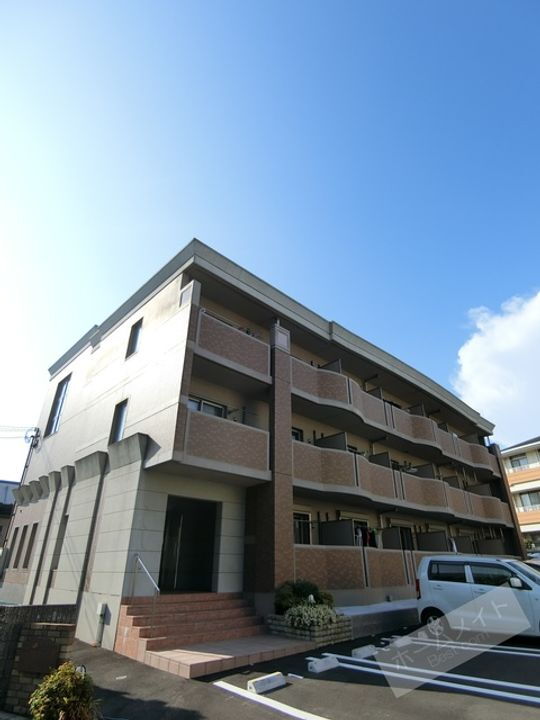 大阪府堺市中区深井畑山町 賃貸マンション