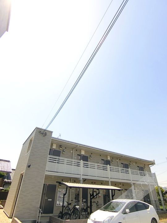 レオネクストＣＲＥＡ東館