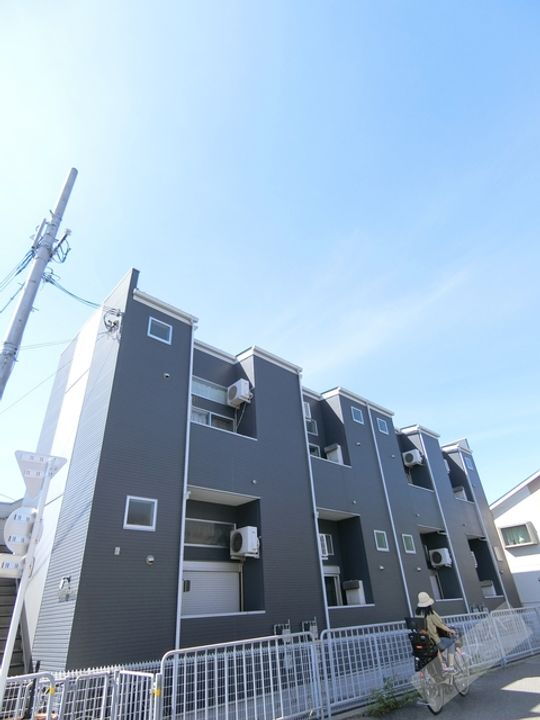 大阪府堺市西区浜寺元町２丁 賃貸アパート