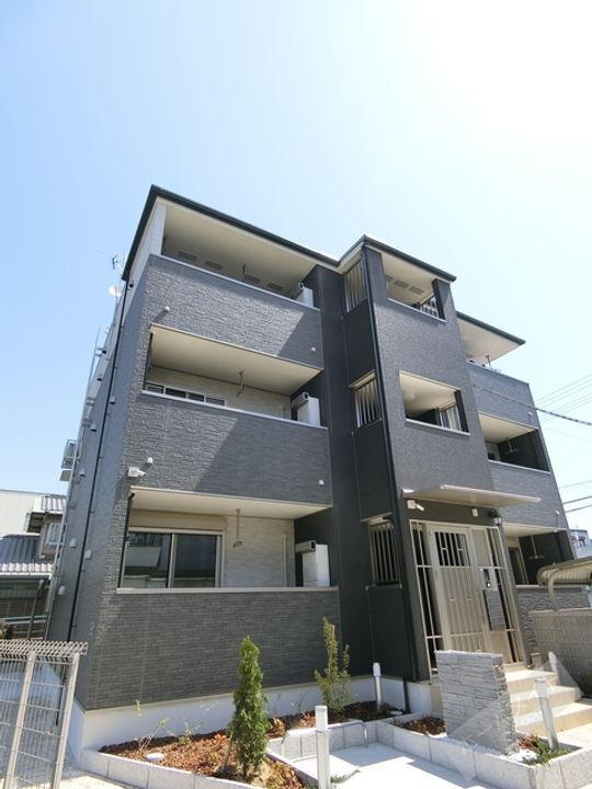 大阪府堺市西区鳳北町６丁 賃貸アパート