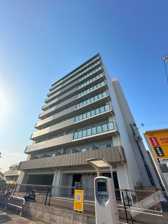 大阪府堺市西区鳳南町２丁 賃貸マンション