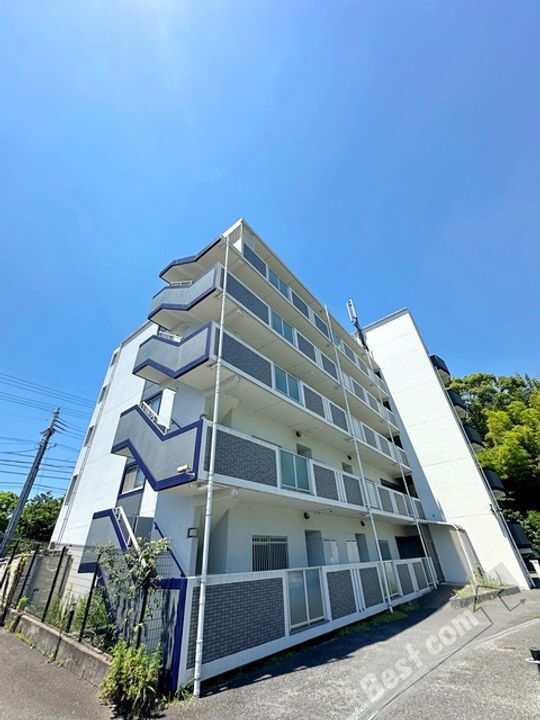 ウエスト　イン　ヒルズ