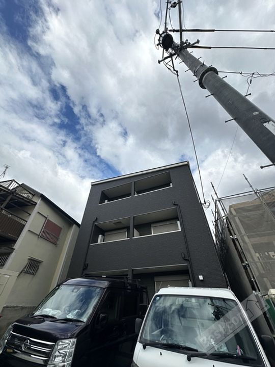 Ｆ＋ｓｔｙｌｅ　狭山・池尻中　１号館
