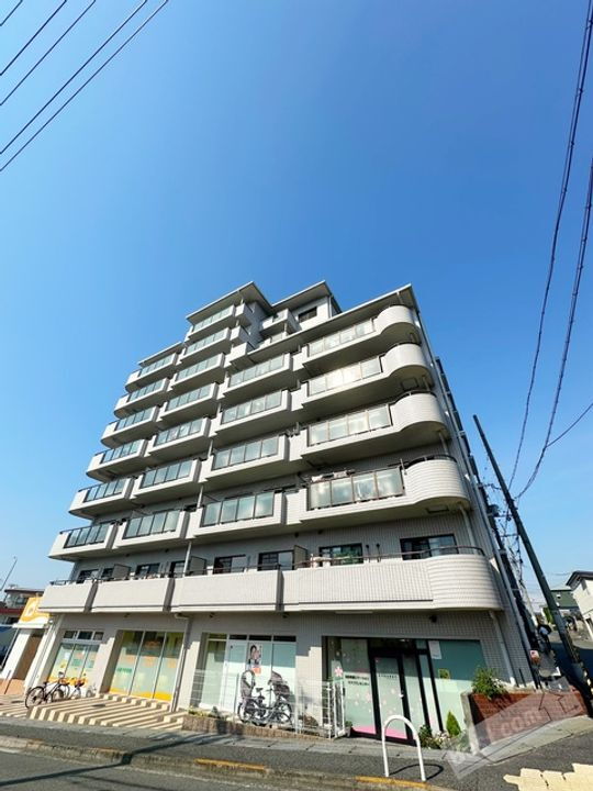 パルファン上野芝 9階建