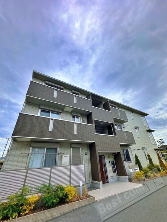 大阪府泉大津市二田町３丁目 賃貸アパート