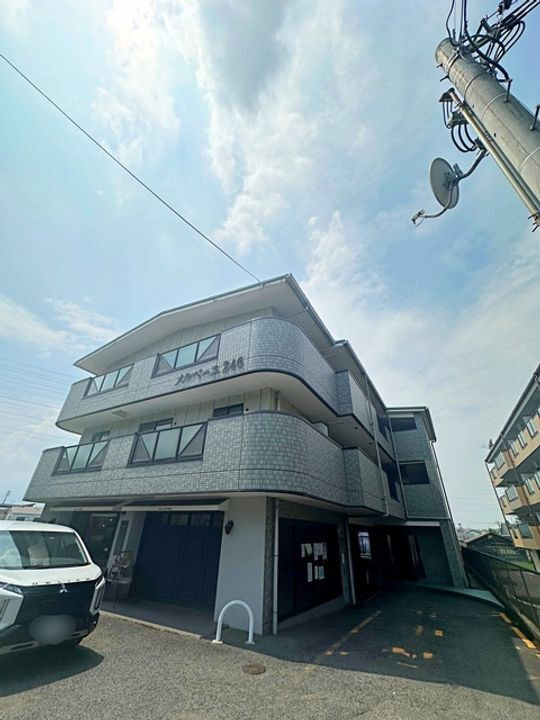 大阪府和泉市箕形町３丁目 賃貸マンション