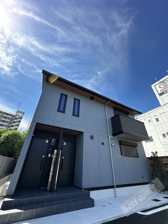 大阪府堺市中区八田西町１丁 賃貸アパート