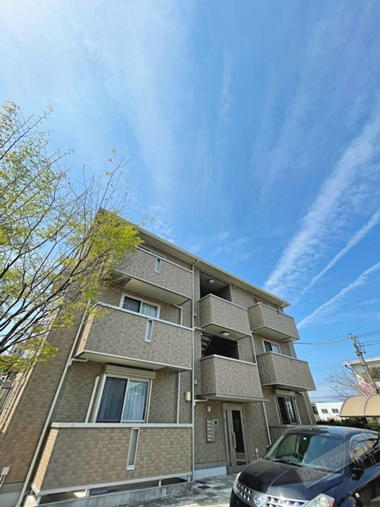 大阪府泉大津市助松町３丁目 賃貸アパート