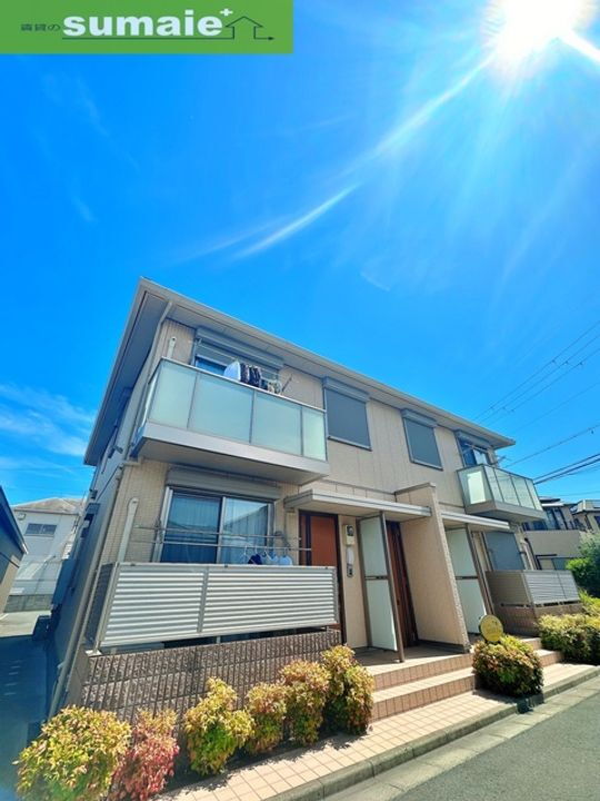 シャーメゾンＤＯＶＥⅡ 2階建