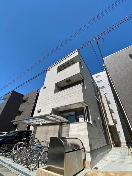 フジパレス和歌山黒田Ⅱ番館 3階建